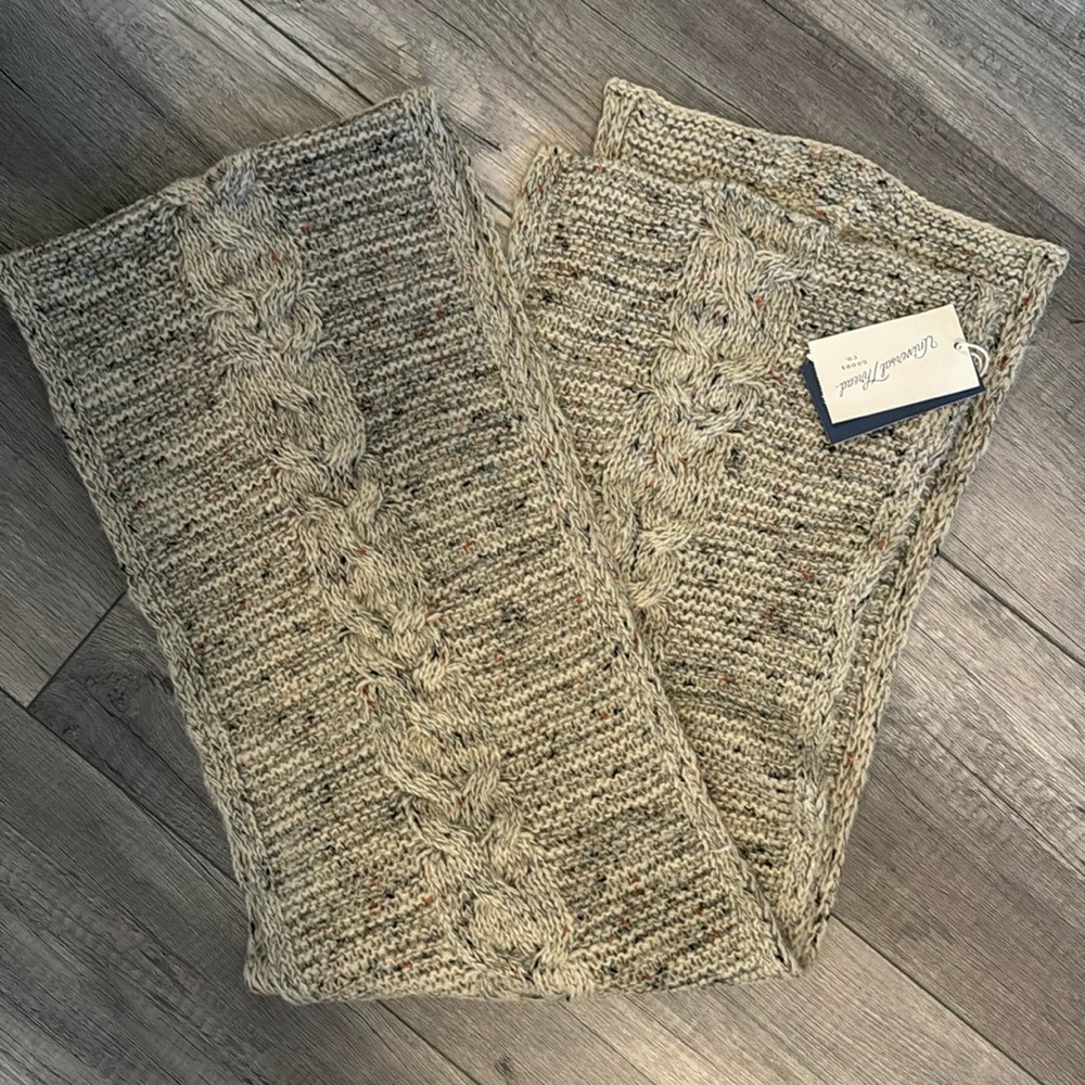 Universal Thread Goods Co. | Scarf